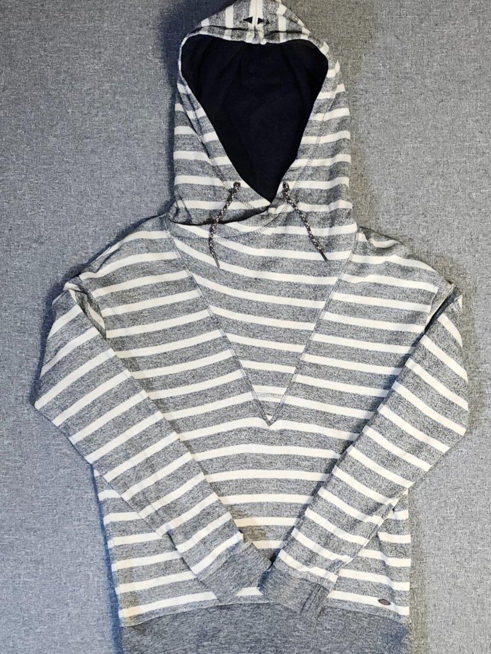 O'Neill Womens Large Gray White Striped Hooded Pullover Hoodie Sweatshirt Cotton